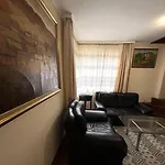 кольовата къща