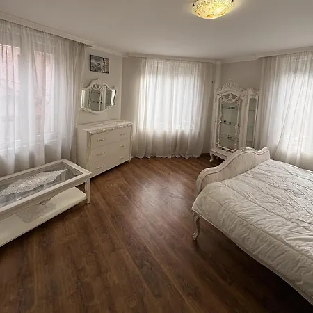 кольовата къща