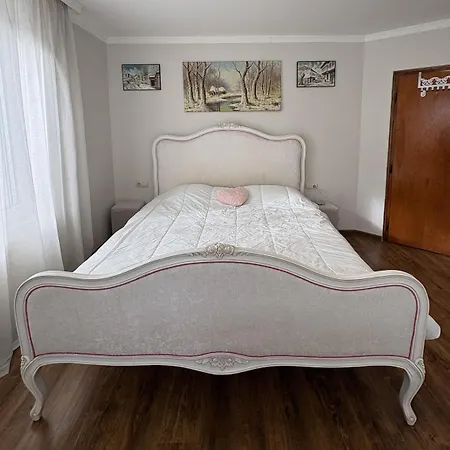 кольовата къща *