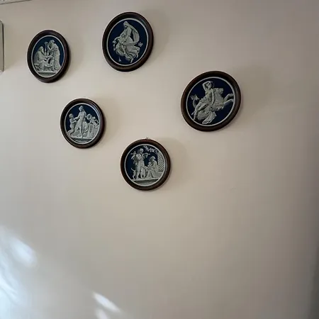 кольовата къща