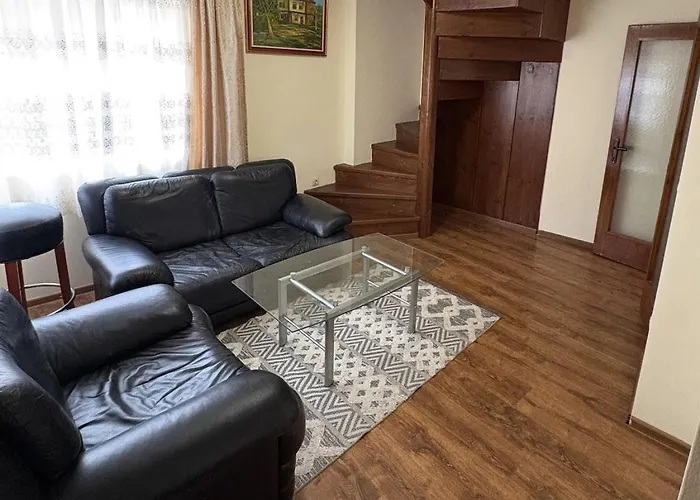 кольовата къща