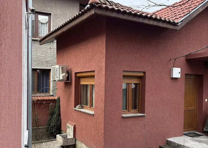 кольовата къща